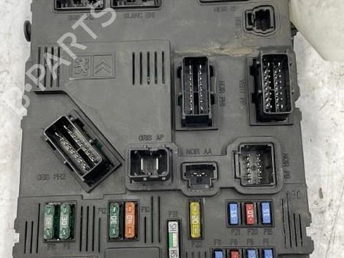 Used Fuse box Fuse box CITROËN C3 I (FC_, FN_) 1.4 i (73 hp) 22833627 22833627