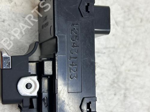 right-rear-window-switch-kia-ceed-sportswagon-jd-2012-2013-2014-2015-2016-2017-2018-34556423 main image