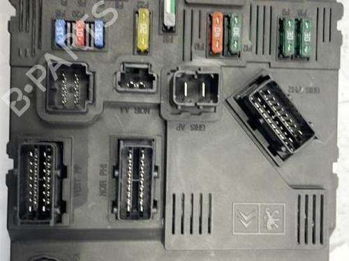 Used Fuse box Fuse box PEUGEOT 206 Hatchback (2A/C) 1.4 HDi eco 70 (68 hp) 22832311 22832311