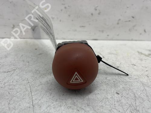 Warnblinkschalter für RENAULT TWINGO I (C06_) 1.2 (C066, C068) (58 hp) 30045735