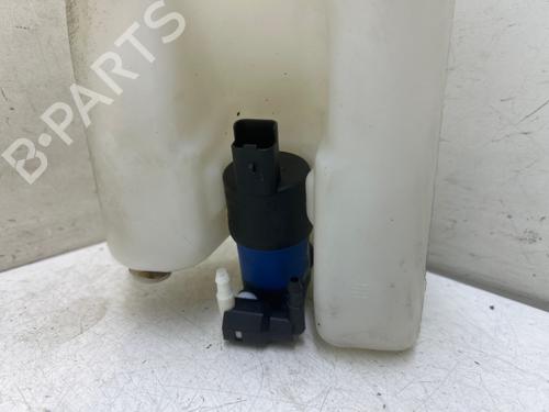 Used Windscreen washer tank Windscreen washer tank RENAULT TWINGO II (CN0_) 1.2 16V (CN04, CN0B) (75 hp) 40532981 40532981