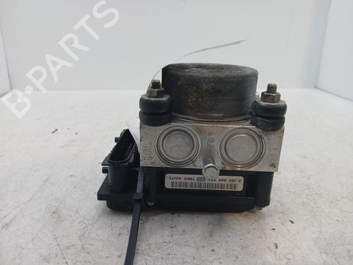 ABS Bremseaggregat NISSAN MICRA C+C III (K12) 1.4 16V (88 hp) 30088429