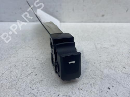 Interrupteur de vitre arrière droite KIA SPORTAGE III (SL) 1.7 CRDi (116 hp) 31926898