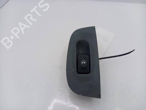 right-front-window-switch-renault-megane-i-ba01_-1995-1996-1997-1998-1999-2000-2001-2002-2003-2004-32041728 main image
