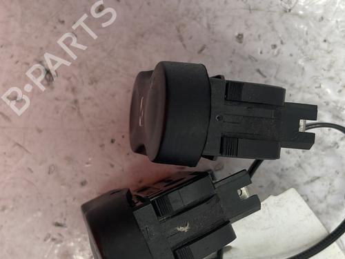 Used Switch Switch DACIA DUSTER (HS_) 1.5 dCi 4x4 (HSMC, HSMD) (110 hp) 22845521 22845521