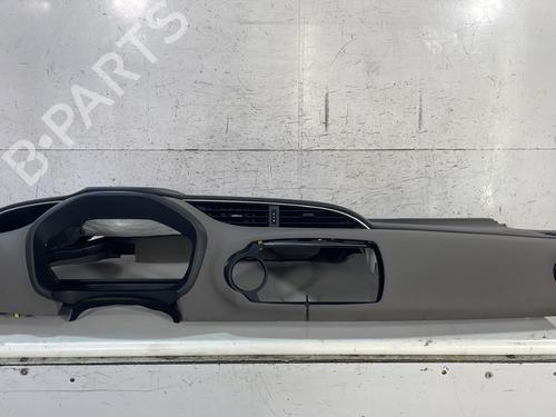 Used Dashboard TOYOTA YARIS (_P13_) 1.5 Hybrid (NHP130_) (101 hp) 28369878