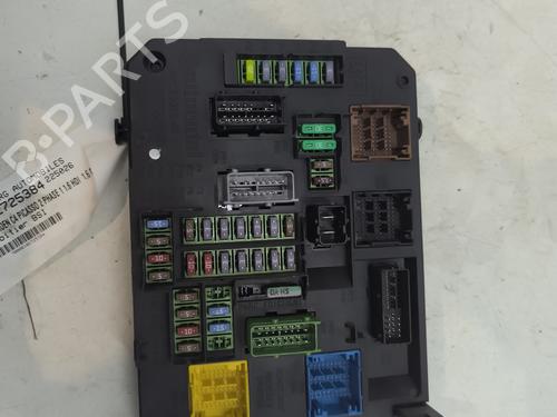 Caja reles / fusibles CITROËN C4 Picasso II 1.6 HDi / BlueHDi 115 (115 hp) 28156651