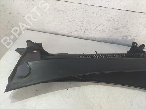 Used Scuttle panel Scuttle panel PEUGEOT 3008 II SUV (MC_, MR_, MJ_, M4_) 1.2 THP/ PureTech 130 (MRHNSM, MRHNSU, MRHNSJ, MRHNYW,... (131 hp) 29833800 29833800