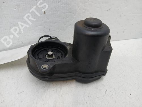 Elektrisk parkeringsbremse NISSAN X-TRAIL III (T32_, T32R, T32RR) 1.6 dCi (T32) (130 hp) 32747204