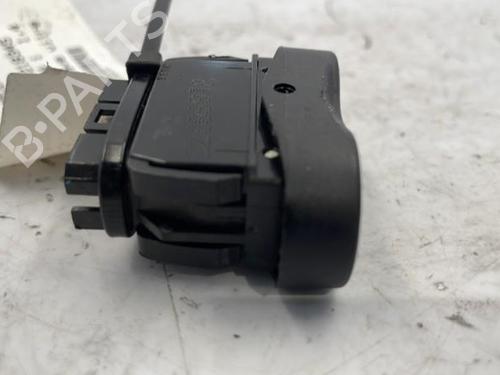Right front window switch DACIA SANDERO 1.4 MPI LPG | BP22832792I26 - Image 5