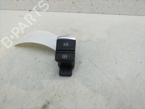 Used Switch RENAULT MEGANE IV Grandtour (K9A/M/N_) E-TECH 160 (K9NH) (158 hp) 28414792