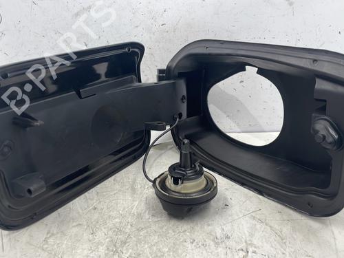 Klapa wlewu paliwa BMW 5 (F10) 530 d | BP23829192C131