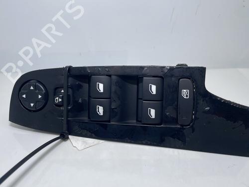 Mando elevalunas delantero izquierdo CITROËN C4 Grand Picasso II (DA_, DE_) 1.6 HDi / BlueHDi 115 (115 hp) 32360108