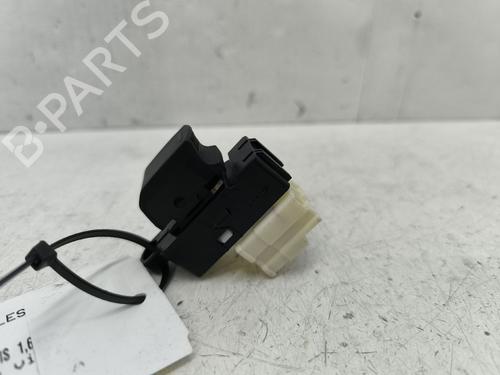 Interrupteur de vitre arrière gauche Interrupteur de vitre arrière gauche SUZUKI SX4 S-Cross (JY) 1.6 DDiS AllGrip (AKK 416D) (120 hp) 35961349 35961349