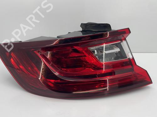 Achterlicht links RENAULT MEGANE IV Hatchback (B9A/M/N_) 1.5 dCi 110 (B9A3) (110 hp) 30867834