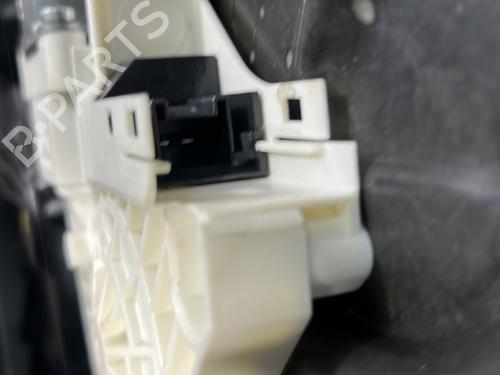 Used Front right window mechanism Front right window mechanism PORSCHE CAYENNE (92A) 3.0 Diesel (262 hp) 25280312 25280312