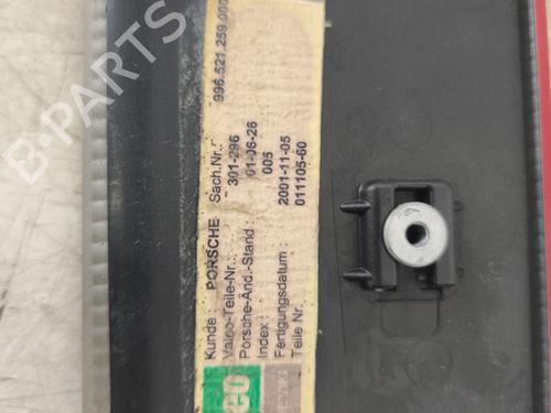 Rear center light PORSCHE 911 (996) 3.6 Carrera 4 | BP27403846I39