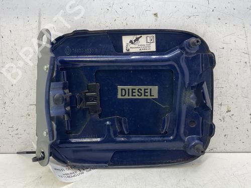 fuel-flap-renault-kadjar-ha_-hl_-2015-28054450 main image