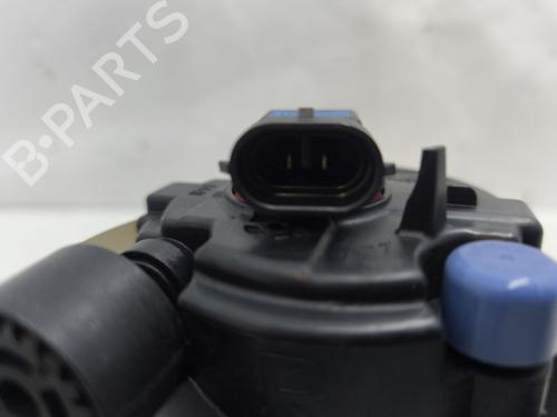 Used Right front fog light Right front fog light RENAULT KADJAR (HA_, HL_) 1.2 TCe 130 (HLMR) (130 hp) 35886730 35886730