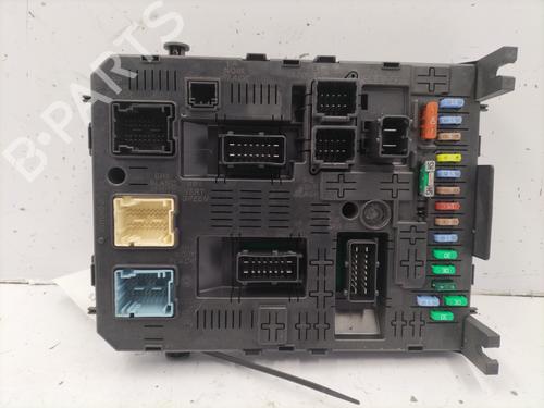 Fuse box CITROËN C5 III (RD_) 2.0 HDi 165 (RDRHHA, RDRHH8) | BP23830557E1  - Image 5