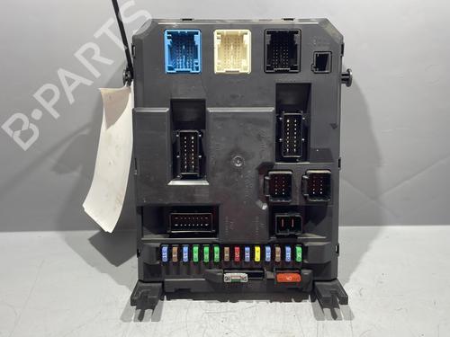 Used Fuse box CITROËN C3 II (SC_) 1.4 HDi 70 (SC8HZC, SC8HR0, SC8HP4) (68 hp) 28328258