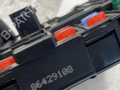 Used Fuse box Fuse box PEUGEOT 1007 (KM_) 1.4 HDi (68 hp) 22834566 22834566