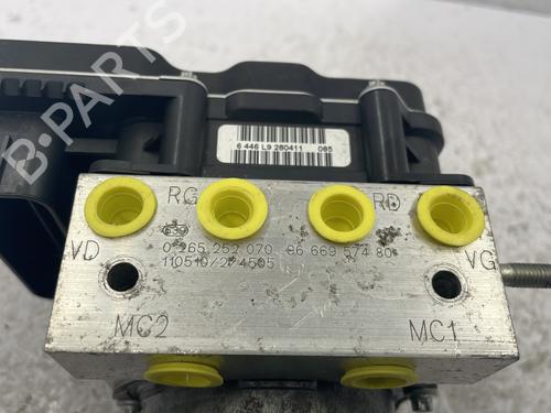 ABS pump PEUGEOT 308 CC (4B_) 2.0 HDi | BP25602877M43 