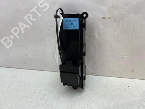 Interrupteur de vitre avant gauche Interrupteur de vitre avant gauche SUZUKI SX4 S-Cross (JY) 1.6 DDiS AllGrip (AKK 416D) (120 hp) 35961350 35961350