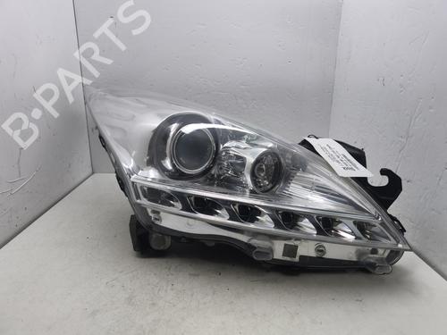Used Right headlight PEUGEOT 3008 I MPV (0U_) 2.0 HDi Hybrid4 (0URHCA) (200 hp) 32008881