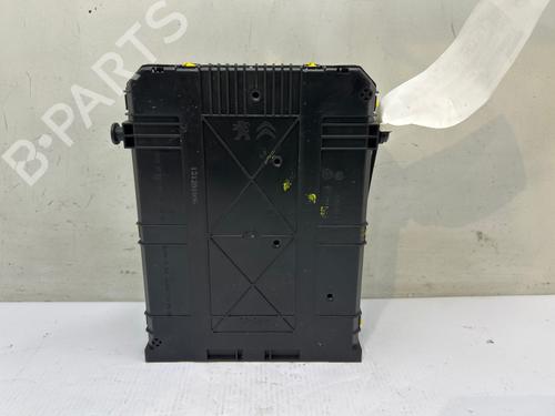 Fuse box PEUGEOT 2008 I (CU_) 1.2 PureTech 82 | BP38530797E1 - Image 4
