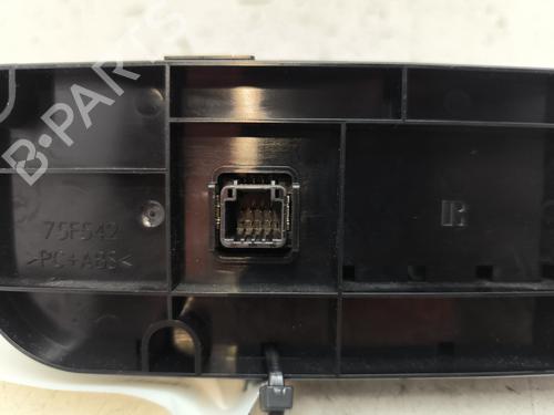 Climate control TOYOTA AURIS Estate (_E18_) 1.8 Hybrid (ZWE186_, ZWE186R, ZWE186H) | BP28118021I5 