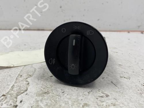 Used Headlight switch VW POLO (9N_, 9A_) 1.9 TDI (101 hp) 22839110