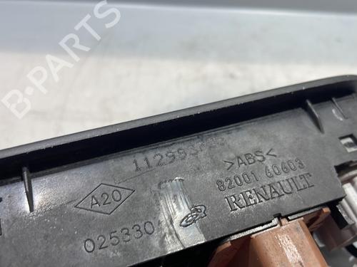 Used Left front window switch Left front window switch RENAULT SCÉNIC II (JM0/1_) [2003-2010] 29466601 29466601