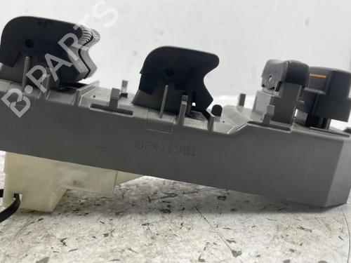 Switch TOYOTA RAV 4 III (_A3_) 2.2 D 4WD (ALA30_, ALA30R) | BP22835346I30 