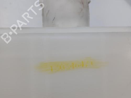 Used Windscreen washer tank Windscreen washer tank 38029978 38029978