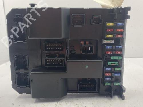 Used Fuse box PEUGEOT 307 (3A/C) 1.6 HDi 110 (109 hp) 22836910