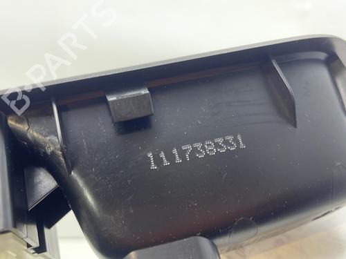 Used Left front window switch Left front window switch RENAULT TWINGO III (BCM_, BCA_) 0.9 TCe 95 (92 hp) 33448117 33448117