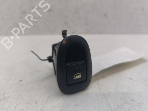 Interrupteur de vitre arrière gauche CITROËN C3 I (FC_, FN_) 1.4 HDi (68 hp) 27861452
