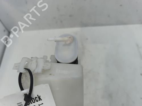 Used Windscreen washer tank Windscreen washer tank PEUGEOT 3008 II SUV (MC_, MR_, MJ_, M4_) 1.2 THP/ PureTech 130 (MRHNSM, MRHNSU, MRHNSJ, MRHNYW,... (131 hp) 28369996 28369996
