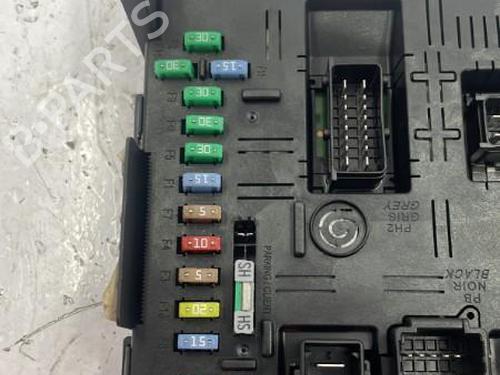 Used Fuse box Fuse box PEUGEOT 307 (3A/C) 2.0 HDi 135 (136 hp) 22837161 22837161