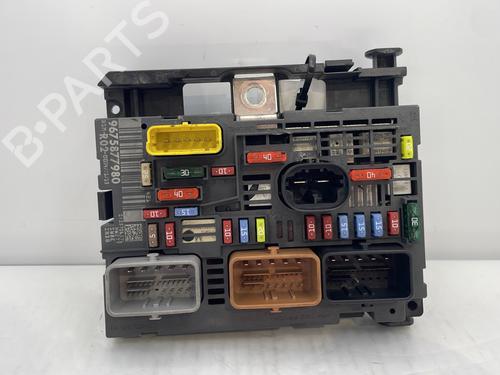 fuse-box-peugeot-3008-i-mpv-0u_-2009-2010-2011-2012-2013-2014-2015-2016-2017-31643222 main image