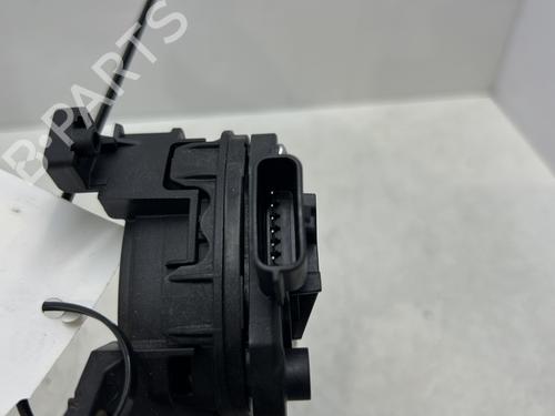 pedal-renault-clio-v-b7_-2019-37732456 main image