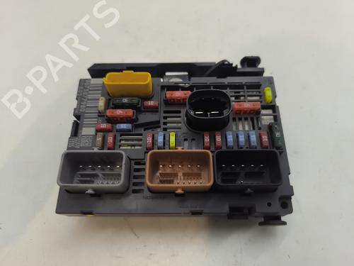 Used Fuse box CITROËN C4 Picasso I MPV (UD_) 1.6 HDi 110 (112 hp) 27296402