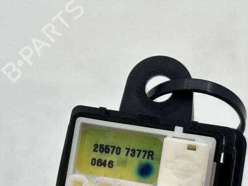 Used Mirror switch Mirror switch RENAULT KADJAR (HA_, HL_) 1.2 TCe 130 (HLMR) (130 hp) 35886738 35886738