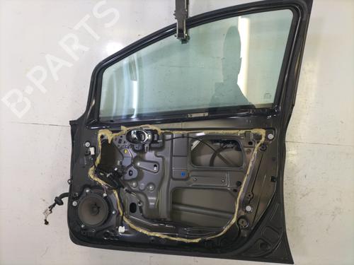 Right front door NISSAN NOTE (E12) 1.2 | BP30698191C3