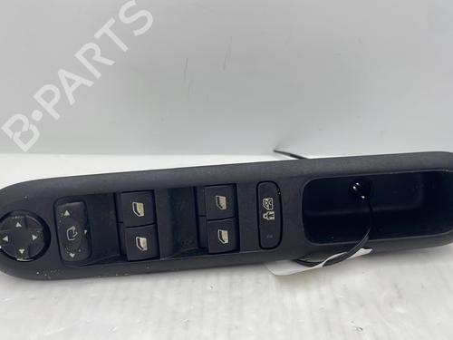left-front-window-switch-peugeot-3008-i-mpv-0u_-2009-2010-2011-2012-2013-2014-2015-2016-2017-32008884 main image
