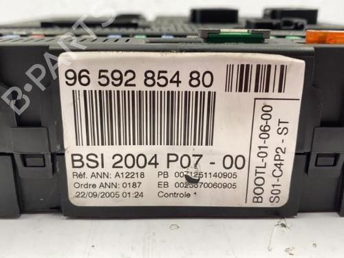 Used Fuse box CITROËN C3 I (FC_, FN_) 1.4 i (73 hp) 22842788