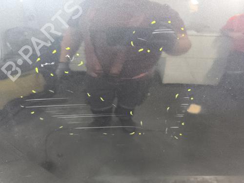 Used Right rear door Right rear door 37661244 37661244