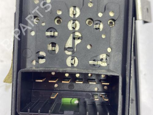 Used Switch Switch FIAT GRANDE PUNTO (199_) 1.3 D Multijet (75 hp) 22829742 22829742