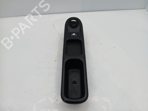 Used Right front window switch Right front window switch PEUGEOT 207 (WA_, WC_) 1.4 HDi (68 hp) 35886682 35886682